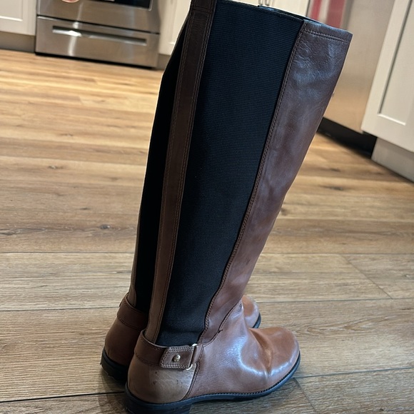 Stuart Weitzman brown leather knee length boots - Picture 2 of 8